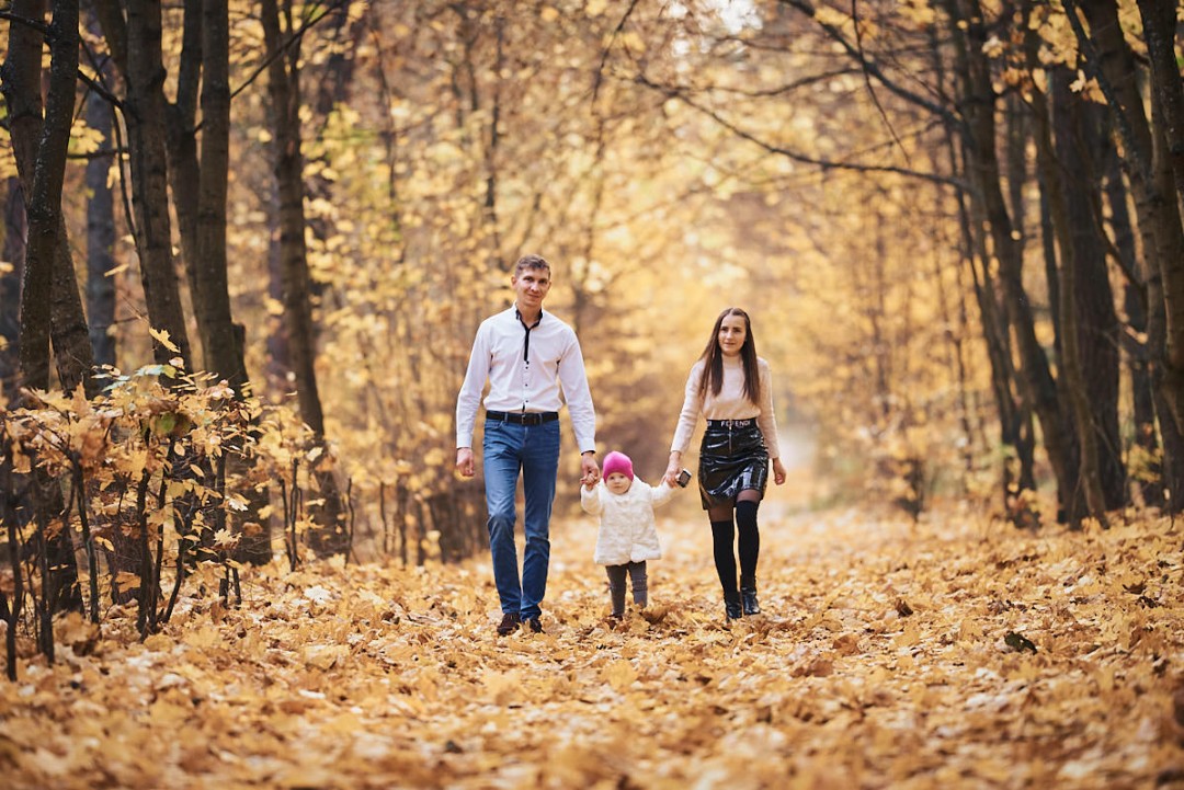 Семейная фотосессия в Мозыре осенью ✈ #Sarachuk Фотограф 19102019 фото 4