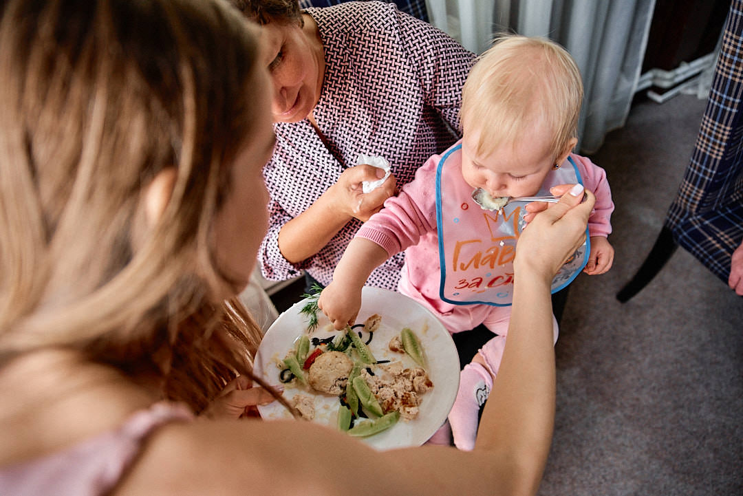 Фотограф Family Club Минск для семейной фотосессии и день рождения 250720 фото 33