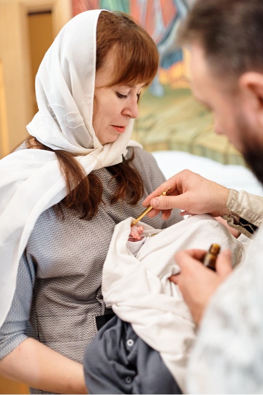 Фотограф на крещение ребенка в Мозыре в Никольской церкви 071120 фото 16