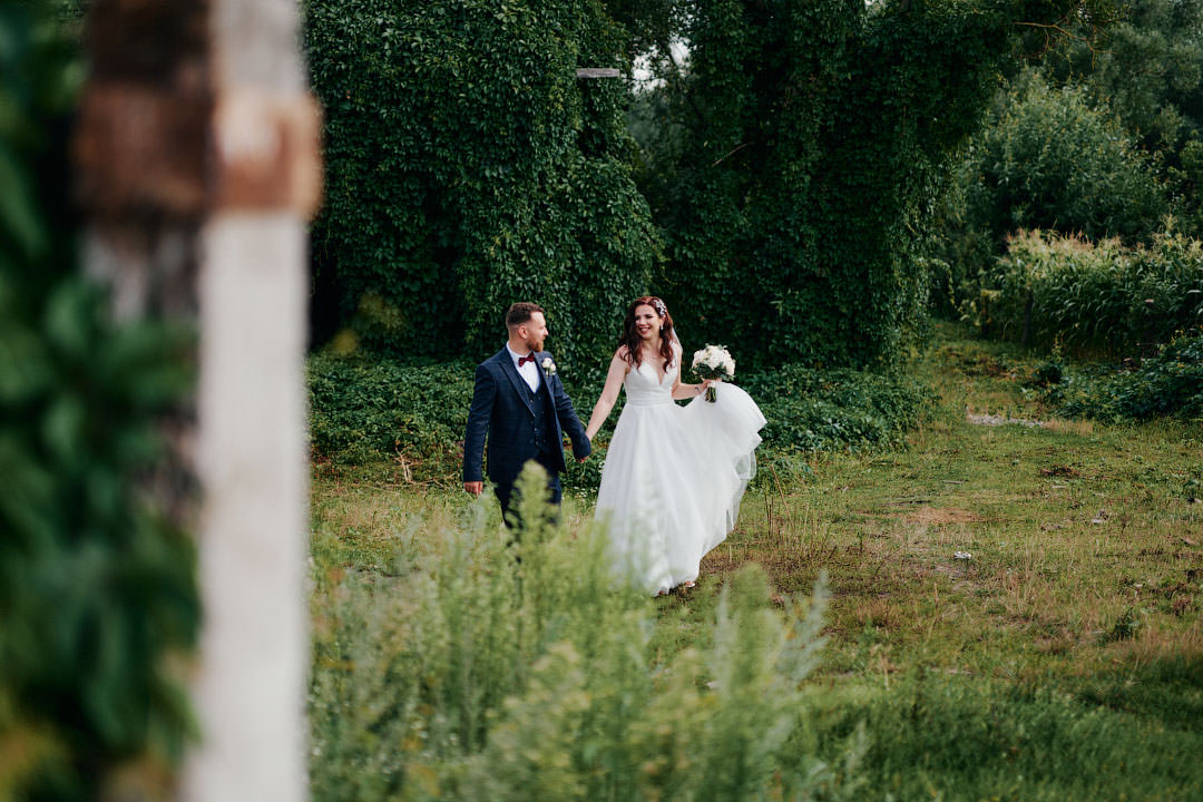 Свадебный фотограф Хойники в ресторане кафе Хуторок 060822 фото 18