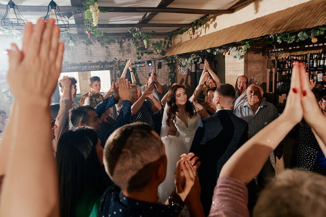 Свадебный фотограф Хойники в ресторане кафе Хуторок 060822 фото 26