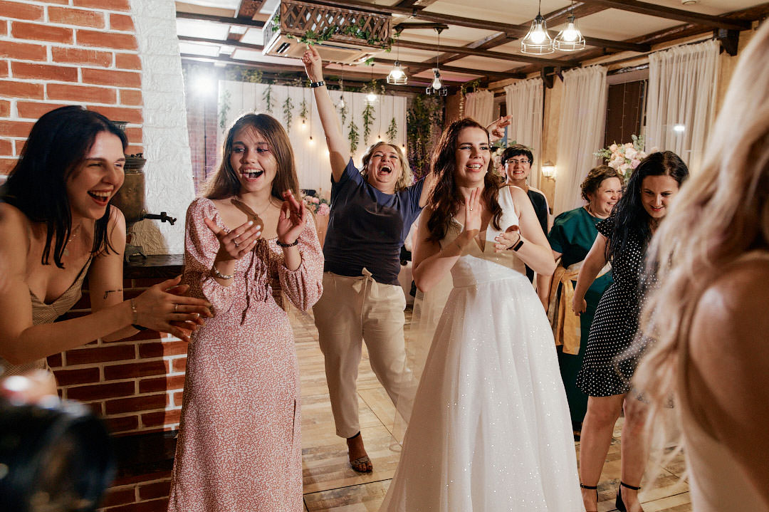 Свадебный фотограф Хойники в ресторане кафе Хуторок 060822 фото 42