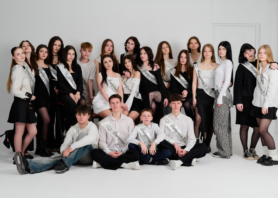 Фотограф на выпускной вечер и альбом 11 класс Мозырь Калинковичи фото 148